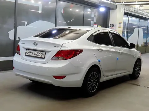 Hyundai Accent