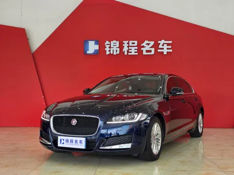 Jaguar XFL