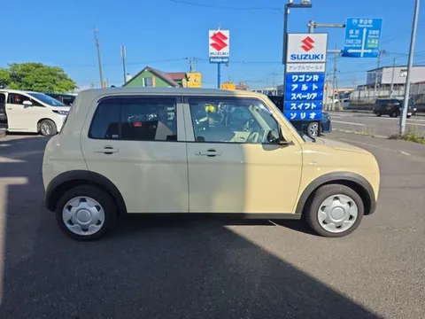 Suzuki Alto Lapin