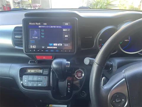 Honda N-BOX Slash