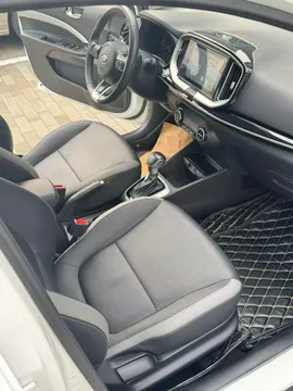 Kia KX1