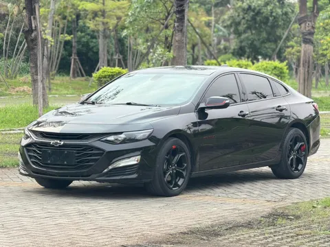 Chevrolet Malibu XL
