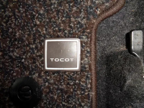 Daihatsu Mira Tocot