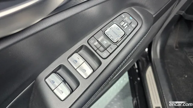 Genesis G90 (EQ900)