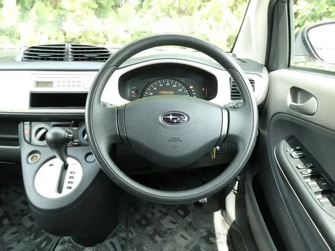 Subaru R2