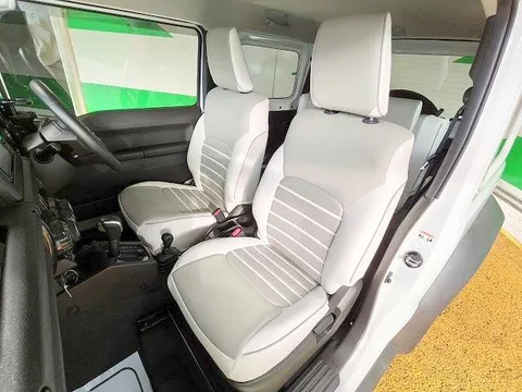 Suzuki Jimny Sierra