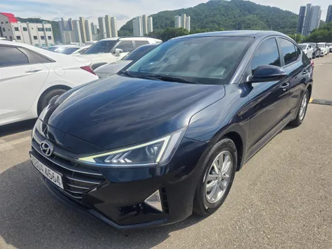 Hyundai Elantra (Avante)