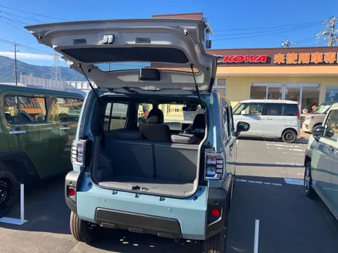 Daihatsu Taft
