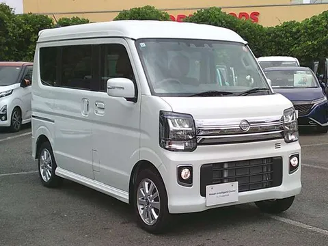 Nissan Clipper Rio