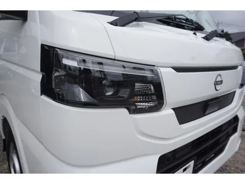 Nissan Clipper Truck
