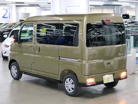 Daihatsu Atrai