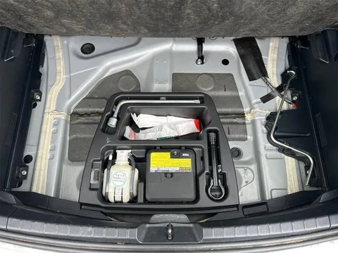 Toyota Yaris (Vitz)