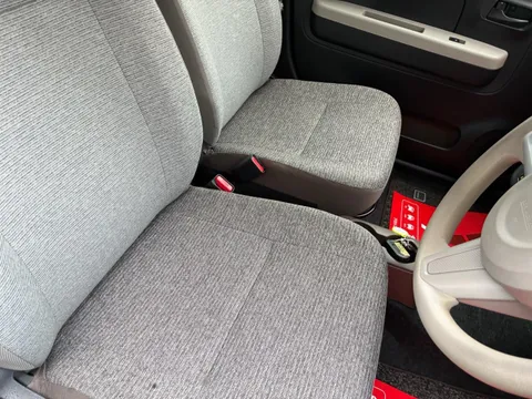 Daihatsu Mira Tocot