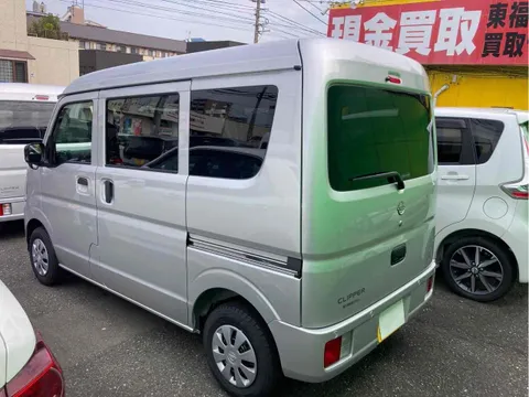 Nissan Clipper