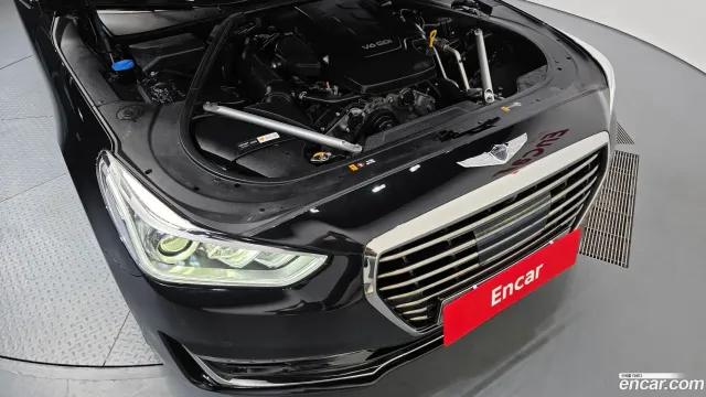 Genesis G90 (EQ900)