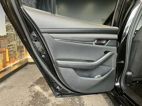 Mazda MAZDA3 Sedan
