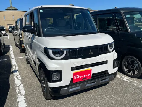 Mitsubishi Delica Mini