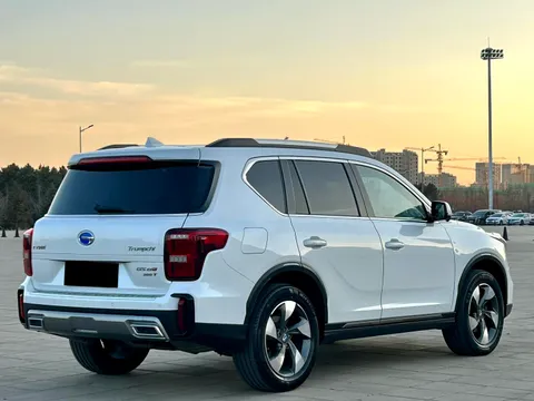 Gac GS8
