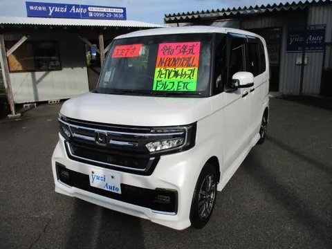 Honda N-BOX Custom