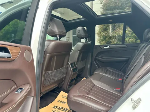 Mercedes-Benz GLE-Class