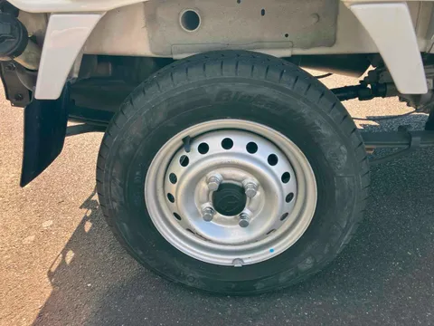 Mazda Scrum Truck
