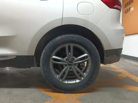 Haval F5