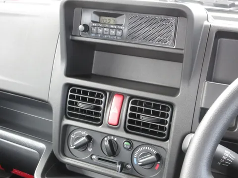 Nissan Clipper Truck