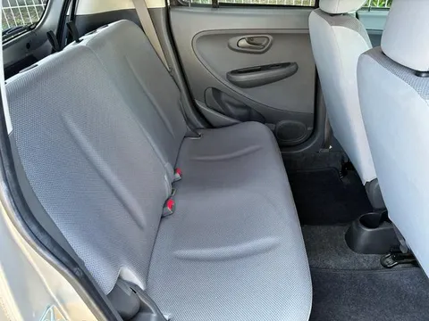 Subaru R2