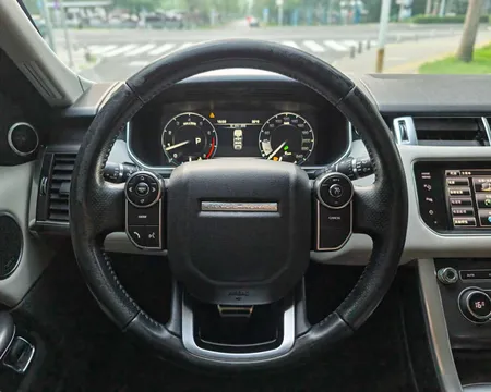 Land Rover