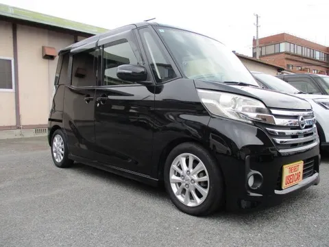 Nissan Dayz Roox