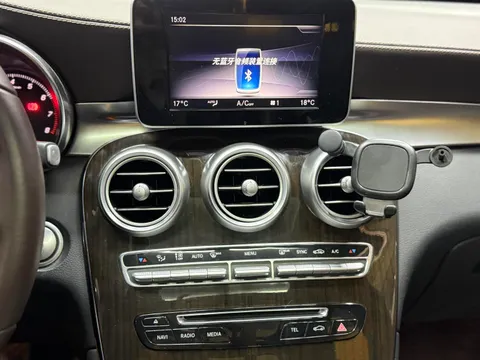Mercedes-Benz Mercedes-Benz GLC