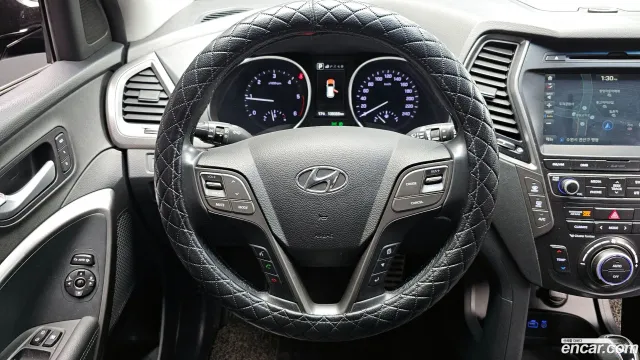 Hyundai Grand Santa Fe (Maxcruz)