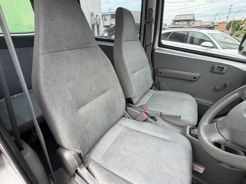 Mitsubishi Minicab Van