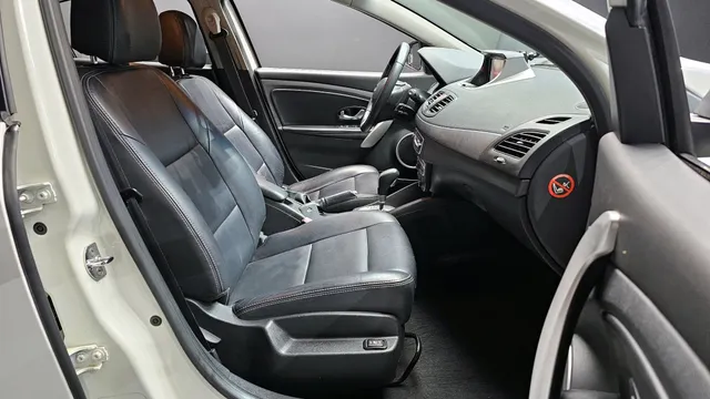 Renault SM3