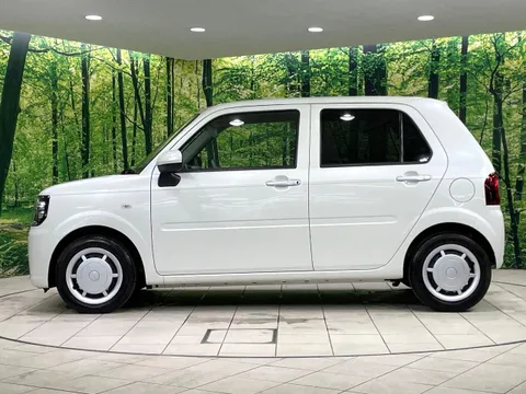 Daihatsu Mira Tocot