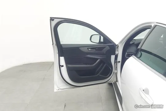 Jaguar XEL
