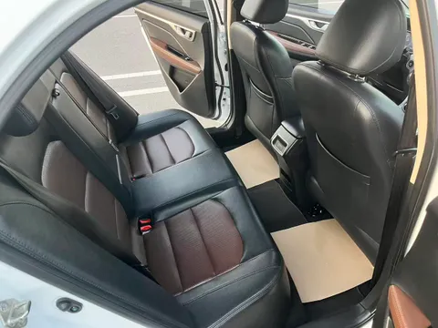 Geely Vision