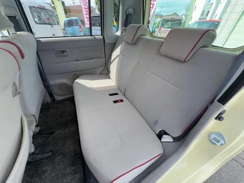 Toyota Pixis Space