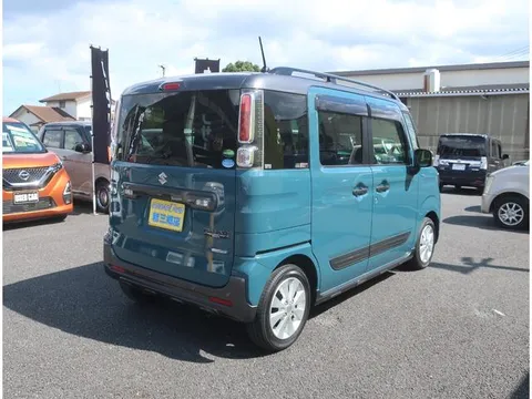 Suzuki Spacia Gear