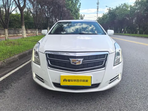 Cadillac XTS