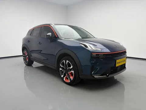 Lynk & Co Lynk & Co 06