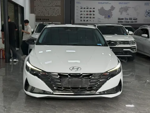 Hyundai Elantra (Avante)