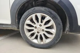 Dongfeng AX3