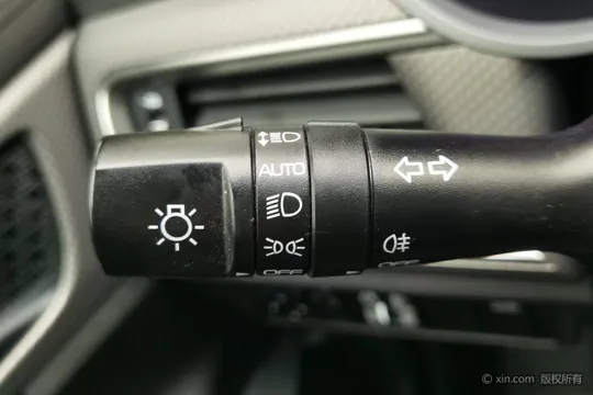 Geely Emgrand GS