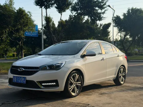 Chery Arrizo 5