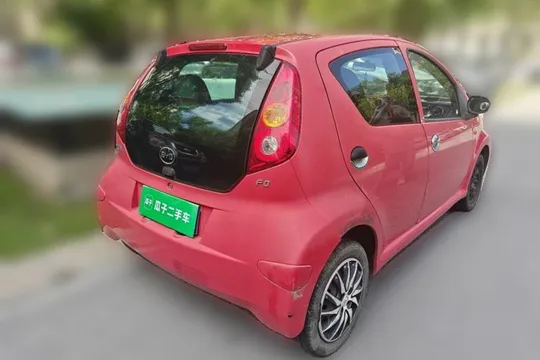 BYD F0