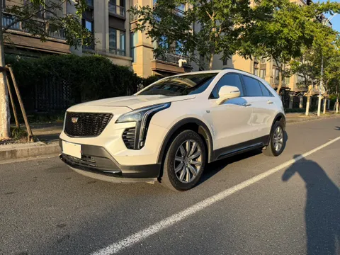 Cadillac XT4