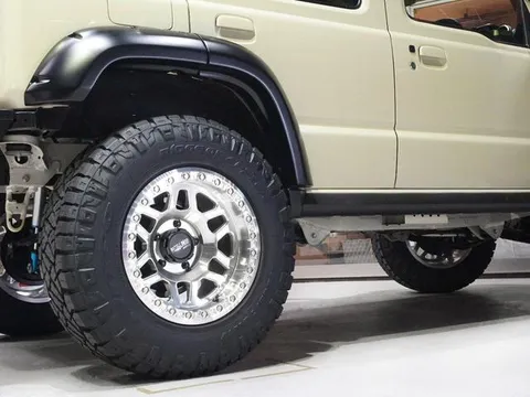 Suzuki Jimny Nomade