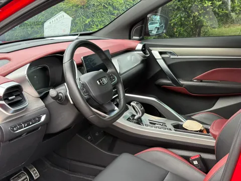 Geely Coolray (Binyue)