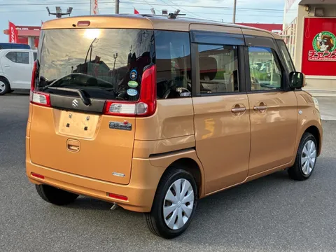 Suzuki Spacia